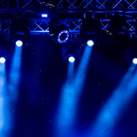 Φωτιστικός εξοπλισμός